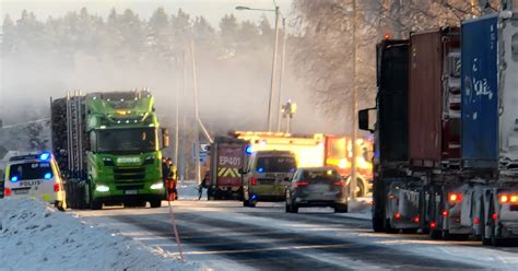 kauhajoki poliisi|Mies menehtyi Kauhajoella tukkirekan ja henkilöauton ...